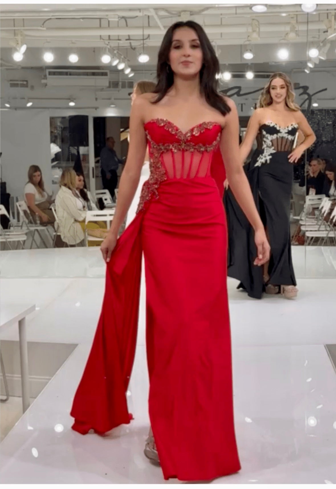 7982 – Jasz Couture