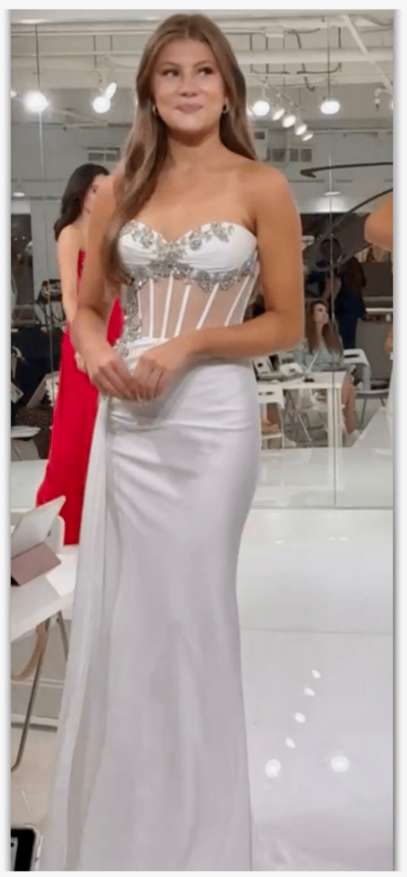 7982 – Jasz Couture