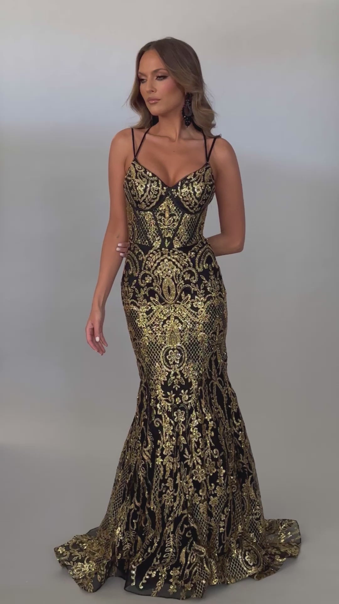 7648 – Jasz Couture
